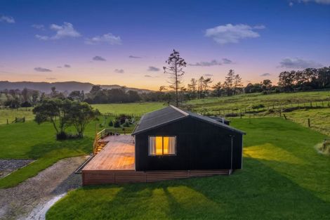 Photo of property in 230 Tavinor Road, Otaika, Whangarei, 0170