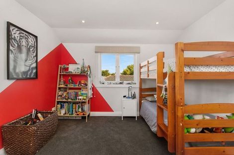 Photo of property in 112 Knowles Street, St Albans, Christchurch, 8052