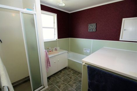 Photo of property in 68 Tutaenui Road, Marton, 4710