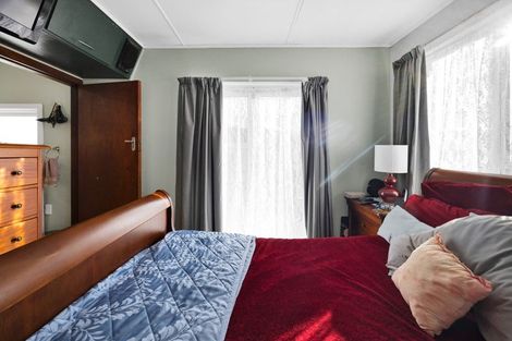 Photo of property in 10 Lear Street, Stratford, 4332