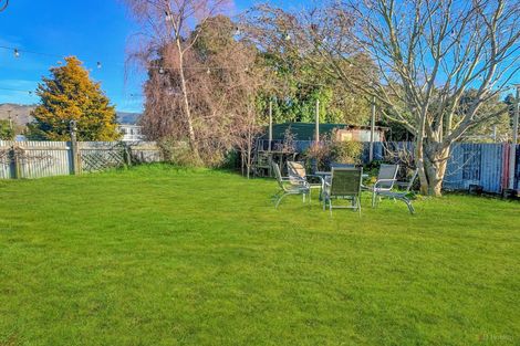 Photo of property in 19 Parsonage Road, Waimate, 7924