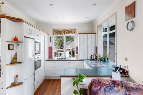 Photo of property in 23 Old North Road, Orewa, 0931