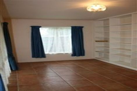 Photo of property in 4a Roche Avenue, Upper Riccarton, Christchurch, 8041