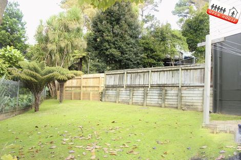 Photo of property in 1/14 Halder Place, Torbay, Auckland, 0632