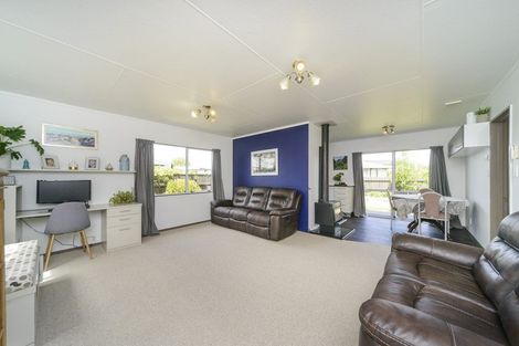 Photo of property in 97 Hillcrest Drive, Kelvin Grove, Palmerston North, 4414
