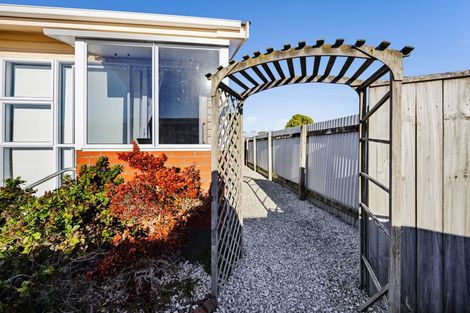 Photo of property in 42/1 Egmont Street, Hawera, 4610