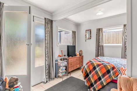 Photo of property in 1/130 Pukehina Parade, Pukehina, 3189