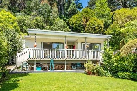 Photo of property in 14 Hine Road, Wainuiomata, Lower Hutt, 5014