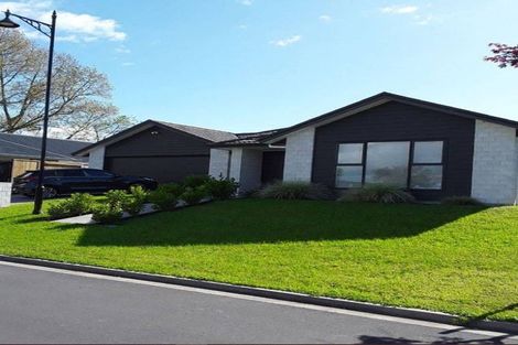 Photo of property in 6 Richards Street, Cambridge, 3434