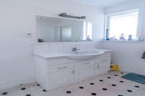 Photo of property in 29 Dunedin Street, Redwood, Christchurch, 8051