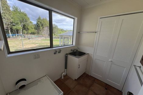 Photo of property in 210 Bruce Road, Levin, 5510
