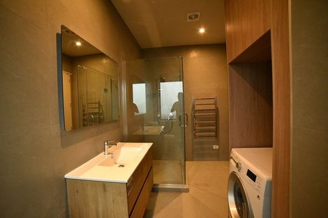 Photo of property in 6 Pamu Wera Drive, Stanmore Bay, Whangaparaoa, 0932