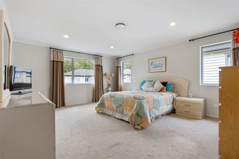 Photo of property in 20 Drumbuoy Drive, Flat Bush, Auckland, 2019
