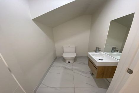 Photo of property in 15b William Avenue, Manurewa, Auckland, 2102