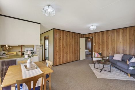Photo of property in 25 Humphries Street, Inglewood, 4330