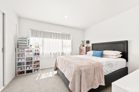 Photo of property in 1115b High Street, Taita, Lower Hutt, 5011