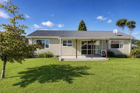 Photo of property in 73 Buller Road, Reefton, 7830