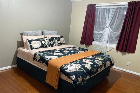 Photo of property in 24 Palmer Crescent, Silverstream, Upper Hutt, 5019