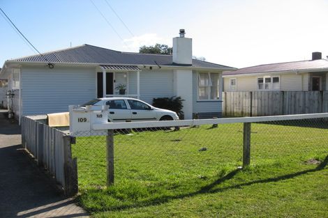 Photo of property in 109b Moohan Street, Wainuiomata, Lower Hutt, 5014