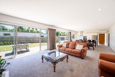Photo of property in 7 Macandrew Lane, Wanaka, 9305