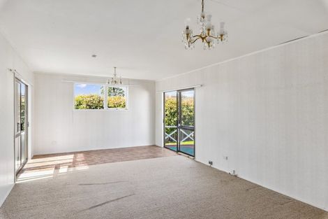 Photo of property in 24 Makarini Street, Paraparaumu, 5032