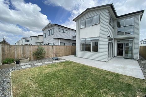 Photo of property in 33 Myland Drive, Hobsonville, Auckland, 0616