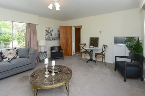 Photo of property in 16 Selwyn Road, Havelock North, 4130