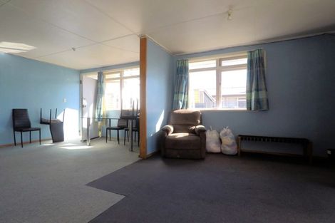 Photo of property in 16 Forth Street, Levin, 5510