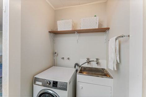 Photo of property in 4/24 Acheron Road, Paremata, Porirua, 5026