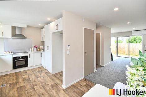 Photo of property in 6/70 Clevedon Road, Papakura, 2110