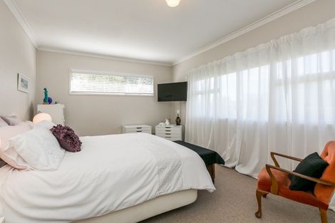 Photo of property in 1/26 Chester Street, Taradale, Napier, 4112