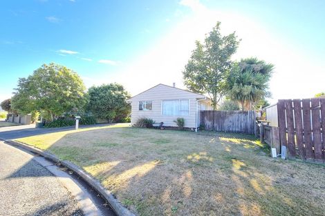 Photo of property in 57 Arcon Drive, Broomfield, Christchurch, 8042