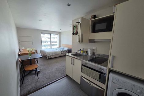 Photo of property in Dual Apartments, 108/142 Vivian Street, Te Aro, Wellington, 6011