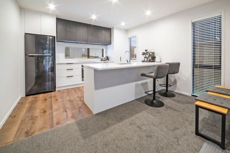 Photo of property in 76 Jacks Landing Drive, Hamilton Lake, Hamilton, 3204