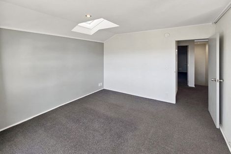 Photo of property in 4/8 Girton Terrace, Mount Cook, Wellington, 6021