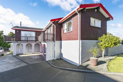 Photo of property in 6 Tree Top Lane, Paparangi, Wellington, 6037