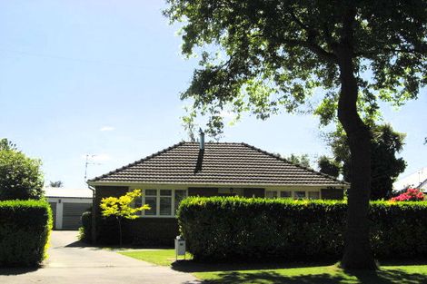 Photo of property in 48 Guildford Street, Burnside, Christchurch, 8053