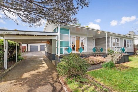 Photo of property in 138 Kitchener Road, Pukekohe, 2120