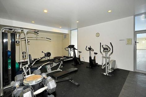 Photo of property in Sanctum Apartment, 10 Ebor Street, Te Aro, Wellington, 6011