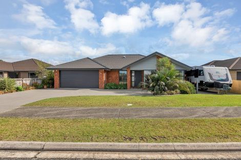Photo of property in 5 Sando Way, One Tree Point, 0118