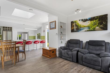 Photo of property in 380 High Street, Rangiora, 7400