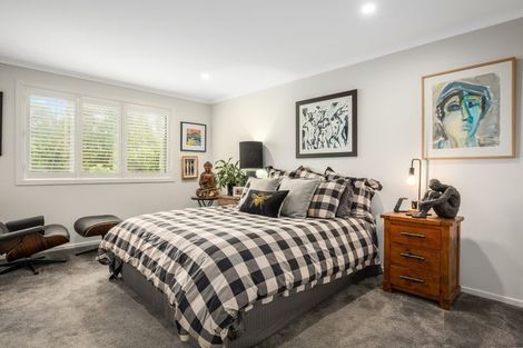 Photo of property in 5a Breakwater Way, Whitby, Porirua, 5024