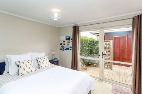 Photo of property in 19 Cumming Street, Okato, 4335