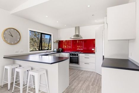 Photo of property in 92 Lisland Drive, Kinloch, Taupo, 3377