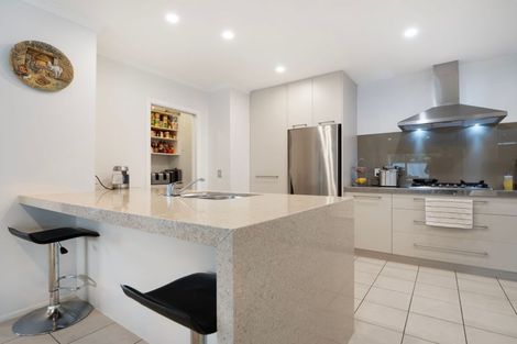 Photo of property in 38 Helvetia Road, Pukekohe, 2120