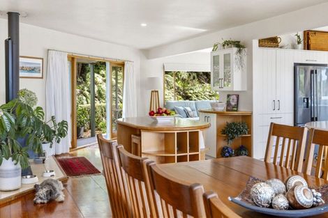 Photo of property in 21 Brunette Drive, Acacia Bay, Taupo, 3330