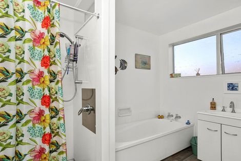 Photo of property in 8 Ashwood Street, Parklands, Christchurch, 8083