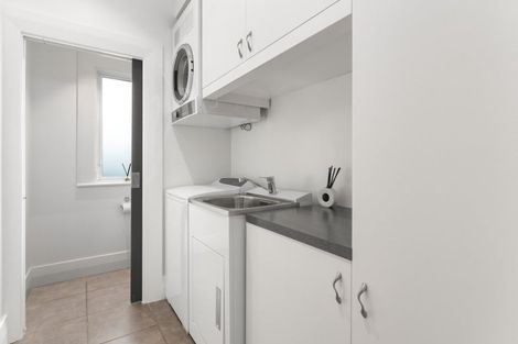 Photo of property in 33 Ings Avenue, Saint Clair, Dunedin, 9012