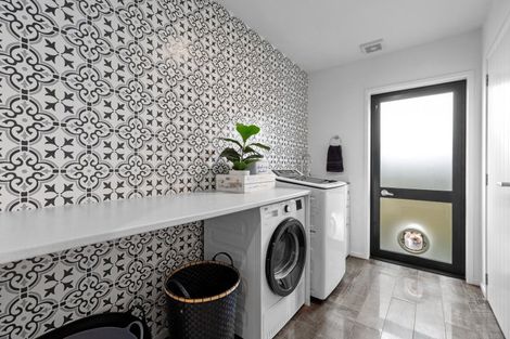 Photo of property in 6 Omapere Lane, Pyes Pa, Tauranga, 3112