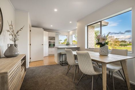 Photo of property in 11b Mcgowan Place, Orewa, 0931